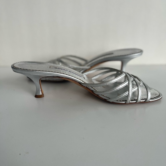 Manolo Blahnik Silver Kitten Heels - Picture 3 of 5